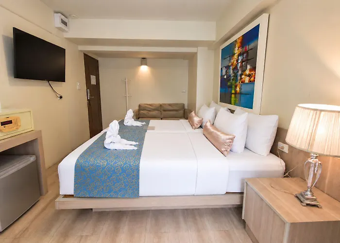 Sawasdee House 3*